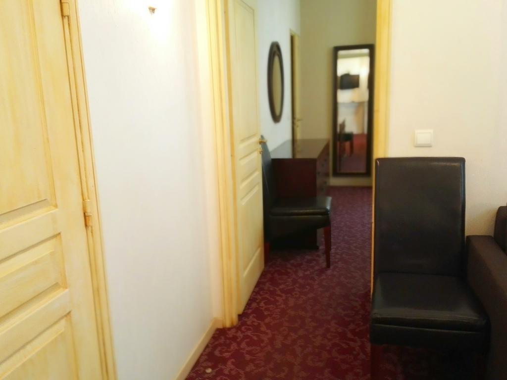 Hotel Alexandre III Cannes Exterior foto