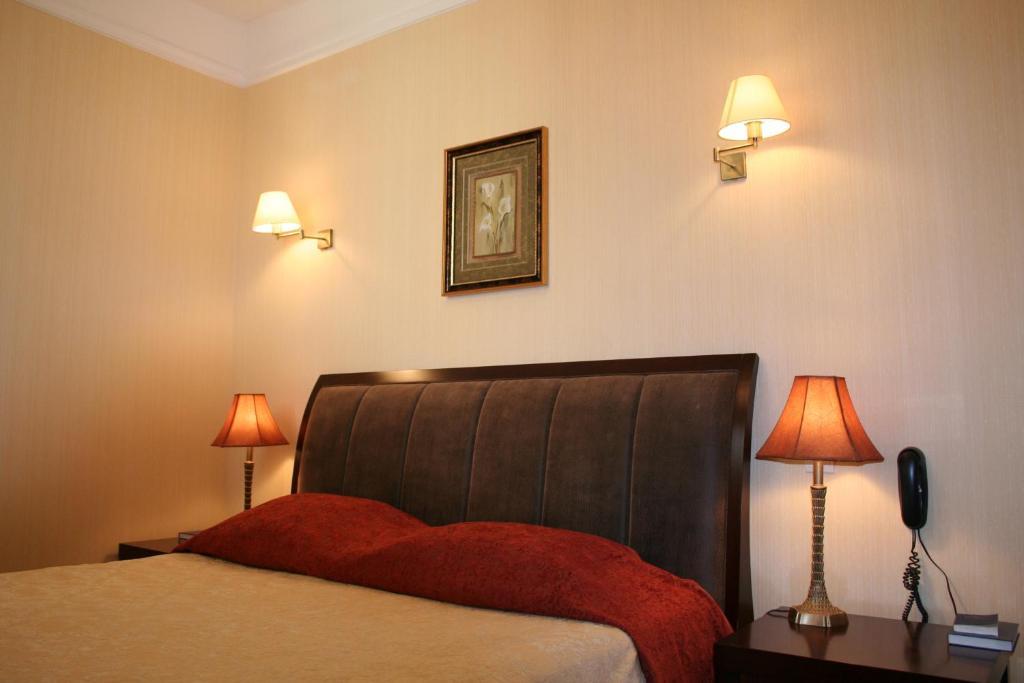 Hotel Alexandre III Cannes Zimmer foto