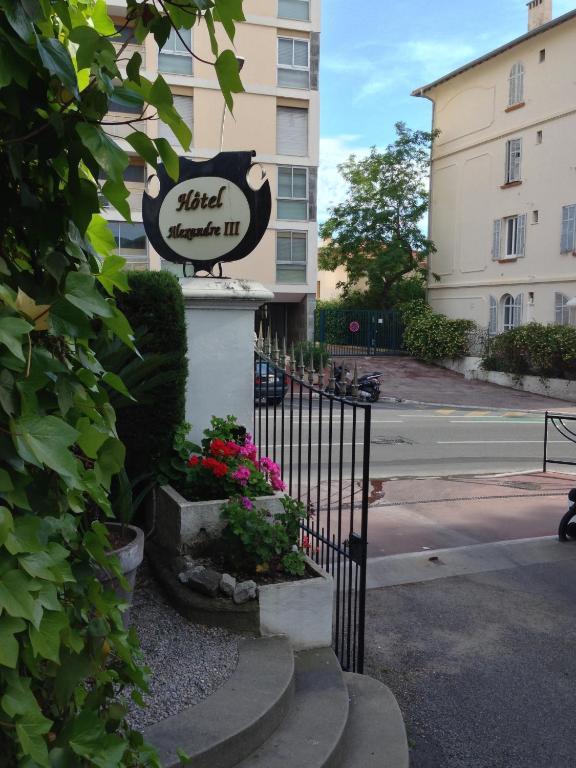 Hotel Alexandre III Cannes Exterior foto